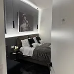 Bonheur Luxury Casa de hóspedes 3*